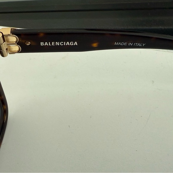 Balenciaga Black Sunglasses with Gold Detail - Picture 11 of 14
